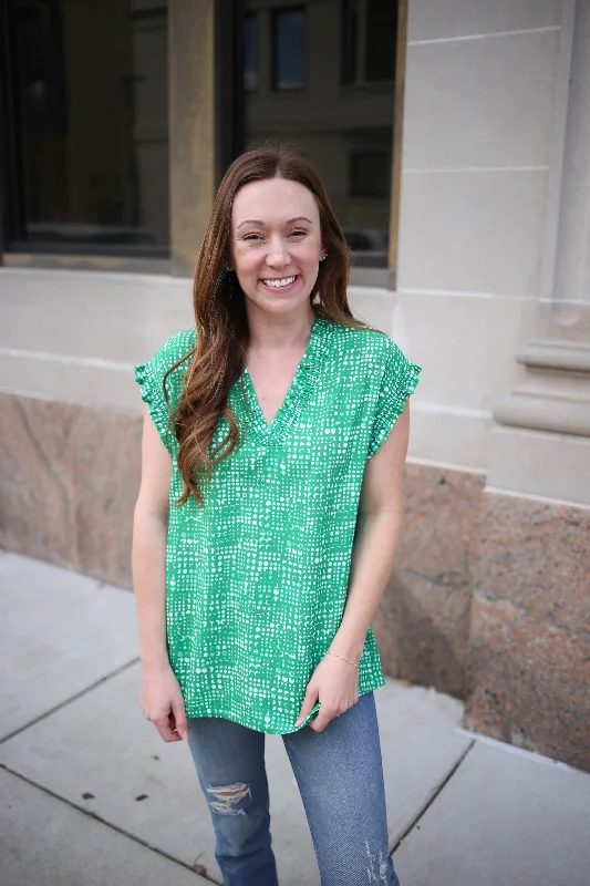 Green Moon Print Sleeveless Top | Boutique Elise